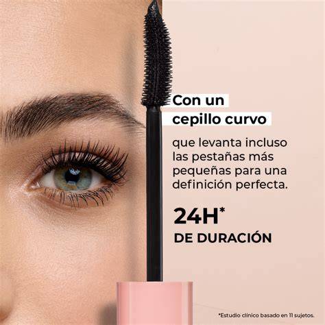 Máscara de pestañas negra con efecto abanico