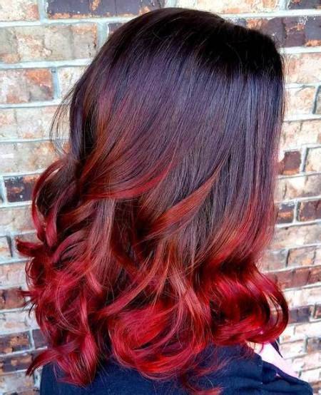 Mechas californianas rojas en puntas