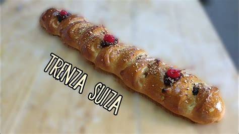 Trenza suiza rellena de pan