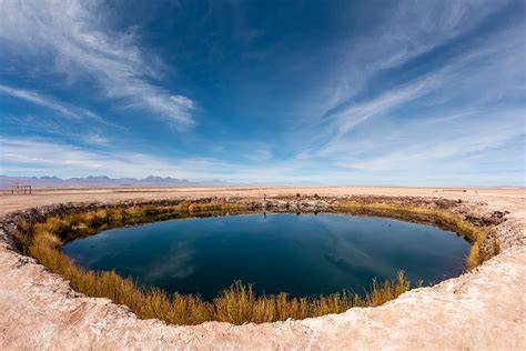 Ojos del Salar en el desierto de Atacama