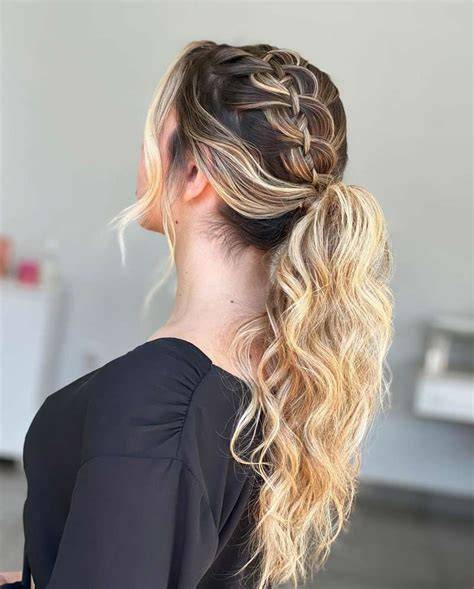 peinados masculinos con trenzas y coleta