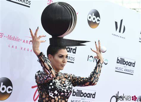 Peinado extravagante de Z Lala en los AMA